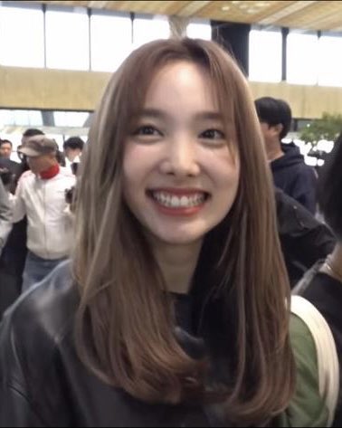 nyrated's tweet photo. nayeon when you smile, i'm also happy; thread https://t.co/ZFVN4cIEdx