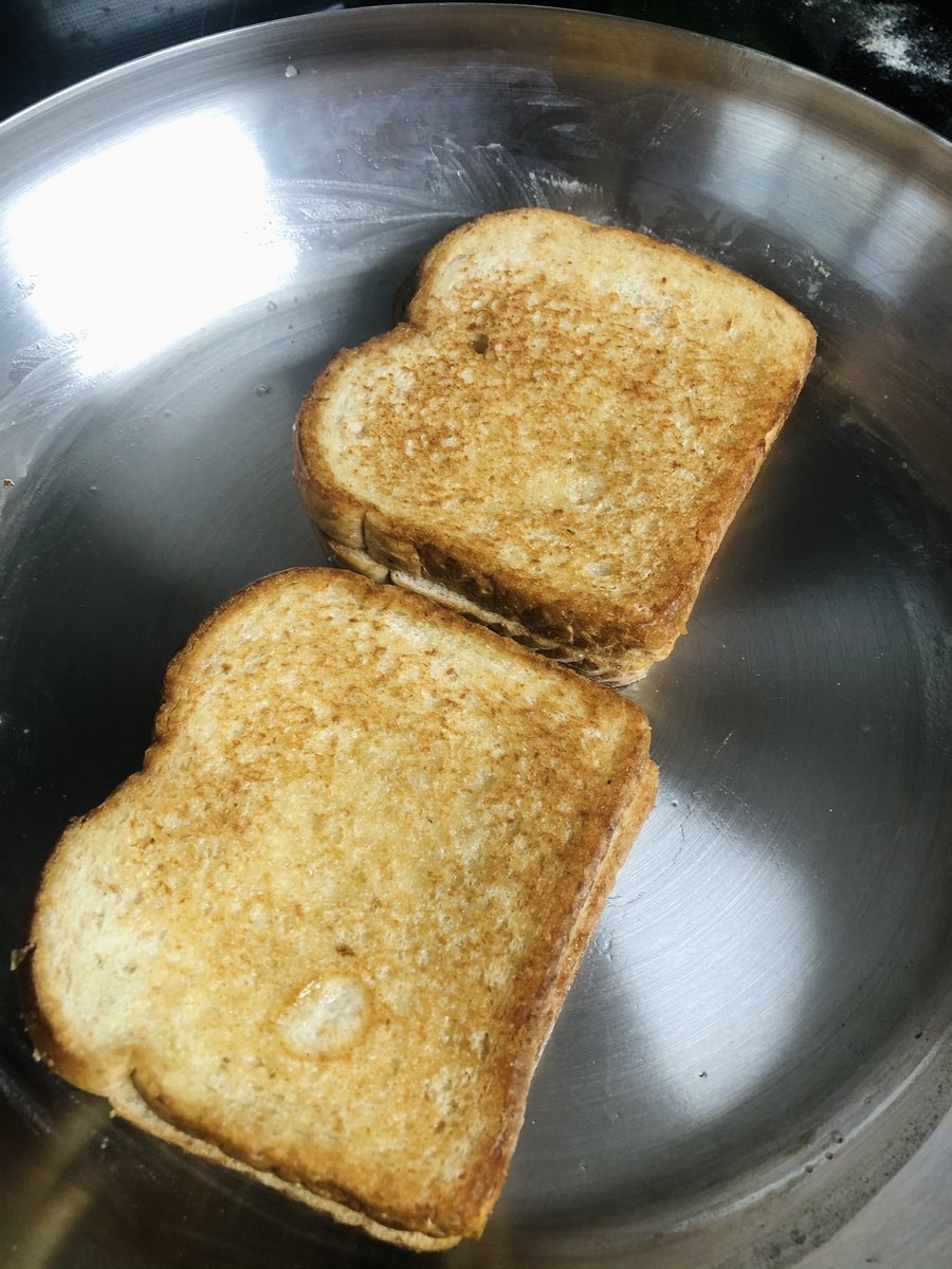 Danielle Davey tweet media