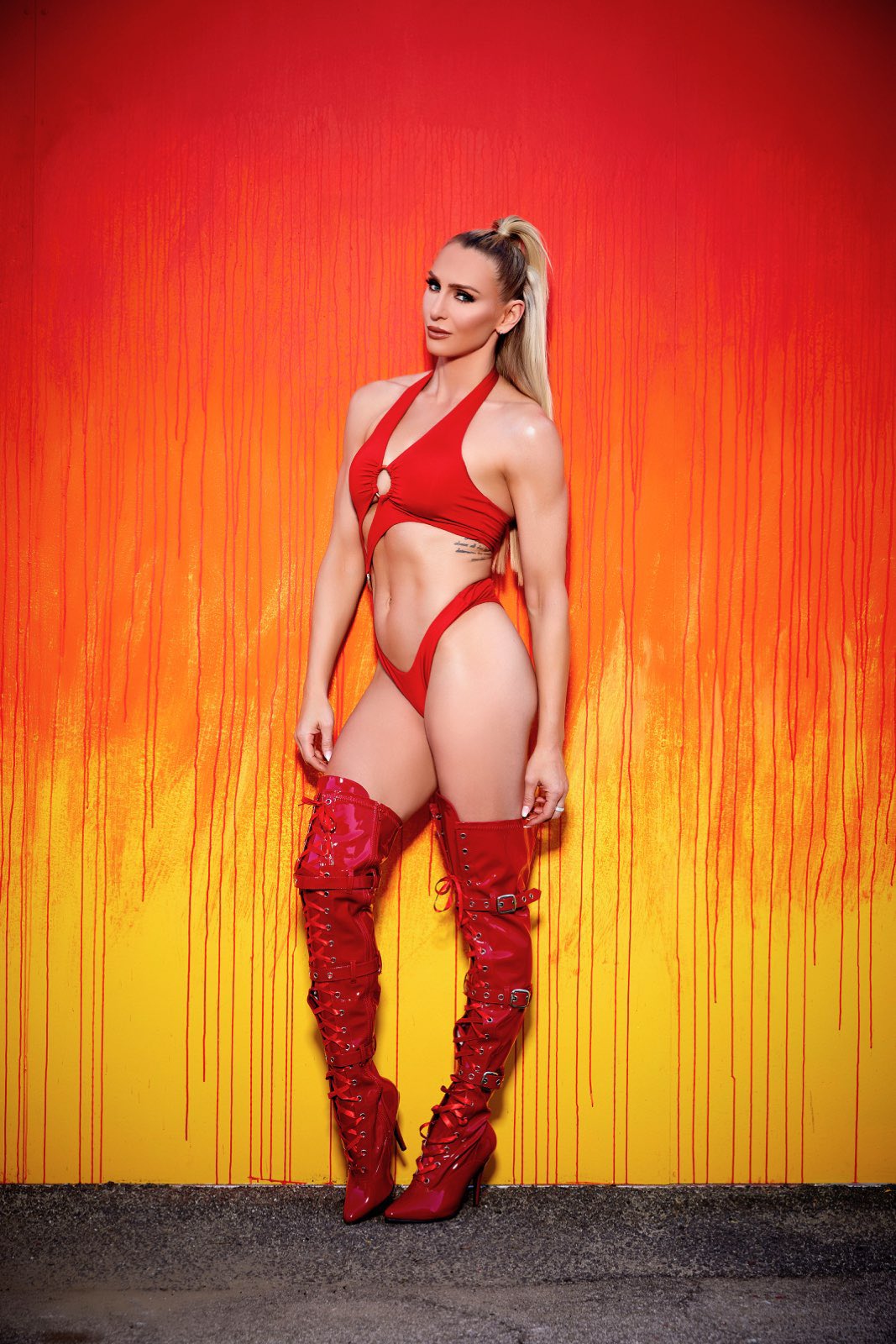 Charlotte Flair Returns On WWE Raw; Shows Devil Side On Twitter 4