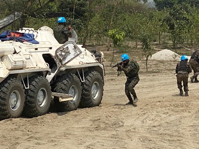 Exercise #ShantirOgroshena2021- 10 days long multinational military exercise, which started on 04 April 2021, culminated on 12 Apr at Bangabandhu Senanibas (BBS), Bangladesh. Gen MM Naravane, #COAS witnessed the validation phase of the exercise.