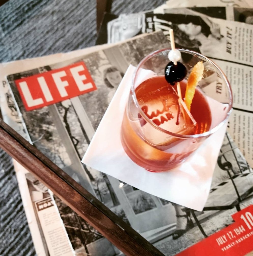 sssgladden's tweet photo. @AnwarRichardson The best Old Fashioned paired with old fashioned reading material. The Ruby in the Rock. You're welcome. https://t.co/84QVMwXvG6