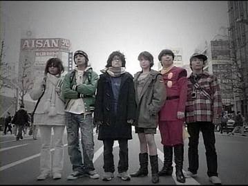 オモチャキ エコー希望 よくぞ 聞いて下さいました これは アキハバラ Deep のテレビドラマ版になります 劇場版もありますが 北村一輝さんが出てるのはテレビ版になります しかもこのシーンは最終回 ですか 今観ても面白いので是非観て欲しい