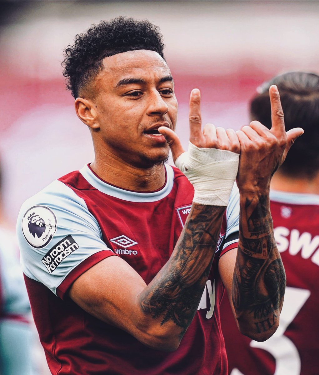 szvdesign's tweet photo. Double the action 👊🏽 JLingz scored 2. That's it. ⚽⚒️ #jesselingard #lingard #westham #westhamunited #whufc #westhamunitedfc #jlingz https://t.co/t17Jm9KfzE