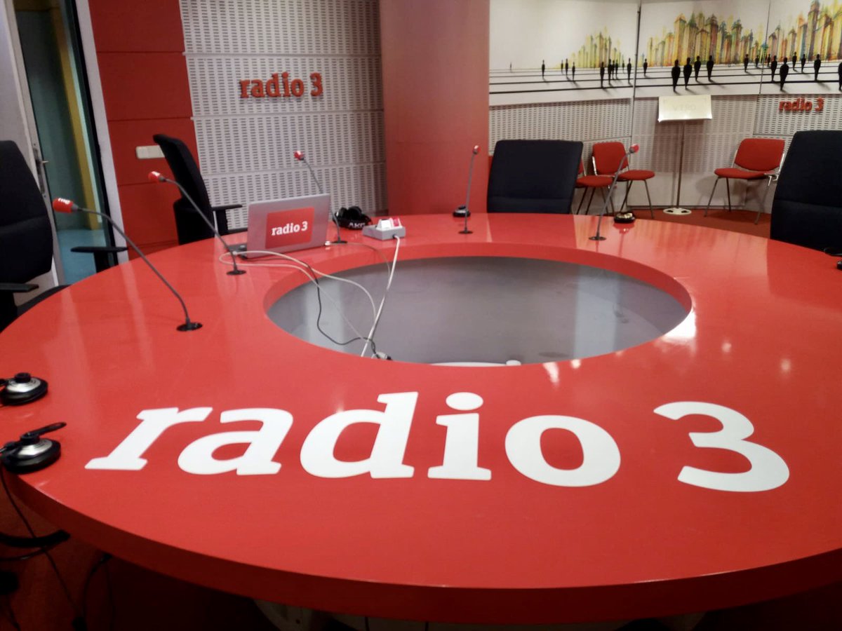 Gracias por ser parte de una radio dedicada a la cultura, la creatividad y la música de calidad.

Hemos subido 103.000 nuevos oyentes segun el #EGM publicado hoy. 
<a href="/radio3_rne/">Radio 3</a> sube un 26,8%

La radio diferente a todas las demás