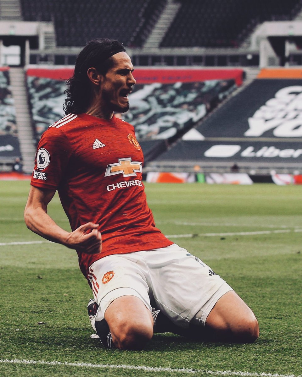szvdesign's tweet photo. El Matador 🎯🐂 #edinsoncavani #cavani #manchester #manchesterunited #mu #united https://t.co/qI8RKxUTEu