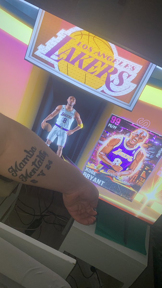 babopascal1's tweet photo. Free pack  My Frist dm is kobe 😍 @HenryTheBlasian @CarlosxcStory @Bio2k_ @Troydan @DBGyt_ https://t.co/XIFDCSC3xD