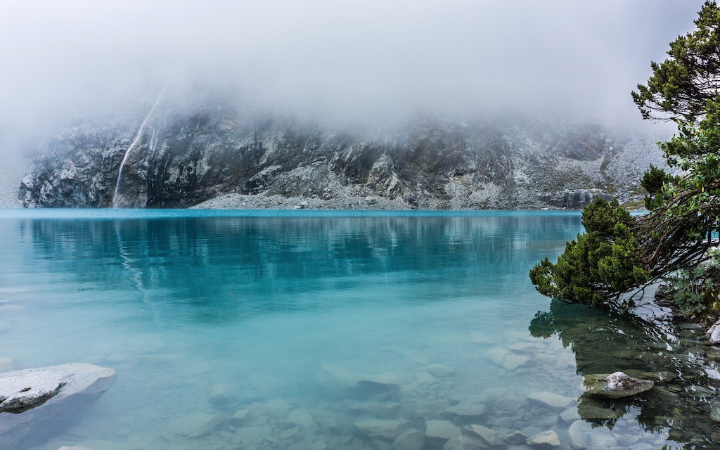 cruisecoleman's tweet photo. Game for some serious trekking? Then explore the Cordillera Blanca or “The White Mountain Range” which is a part of the Peruvian Andes. It is also coined as the highest tropical mountain range on the planet.

#peru #visitperu #visitlima #perulife #travelperu #travellima https://t.co/2OSDKaOJPP