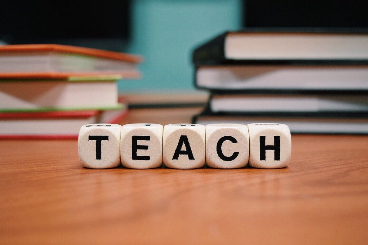 CheshireCHA's tweet photo. Are you interested in a career in teaching? Would you like to hit the ground running by being in school from day one whilst receiving full training? Join our online information event on Wednesday 21st Apr from 6:00pm.  To book a place email getintoteaching@hccs.info https://t.co/2HZJkpzHNh