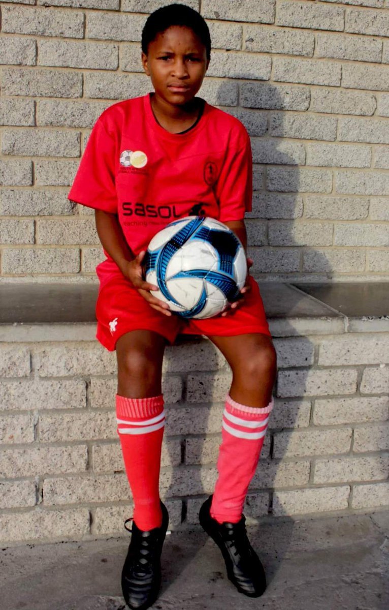 Two years ago Thuli was a star player for Cape Town Roses' under 12 girls football team. This year, Thuli will be playing senior women's football for Cape Town Roses. And Thuli is ready to play for Safa Western Cape and SA u15 and SA u17 football teams. Coached by coach Madikane https://t.co/Ws4Hqmfg5K