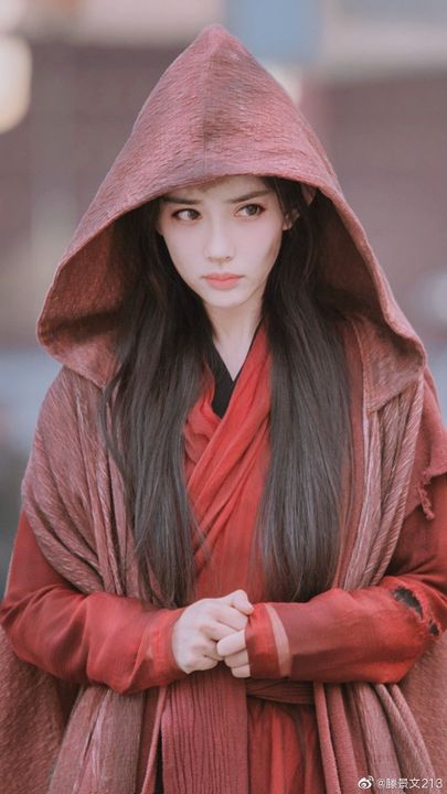 From the Dafan Wen, we have Wen Qing, a healer and protective older sister. Jiang Cheng falls in love with her because honestly who wouldn't? A true queen who stays loyal to those she loves while trying to keep them safe.