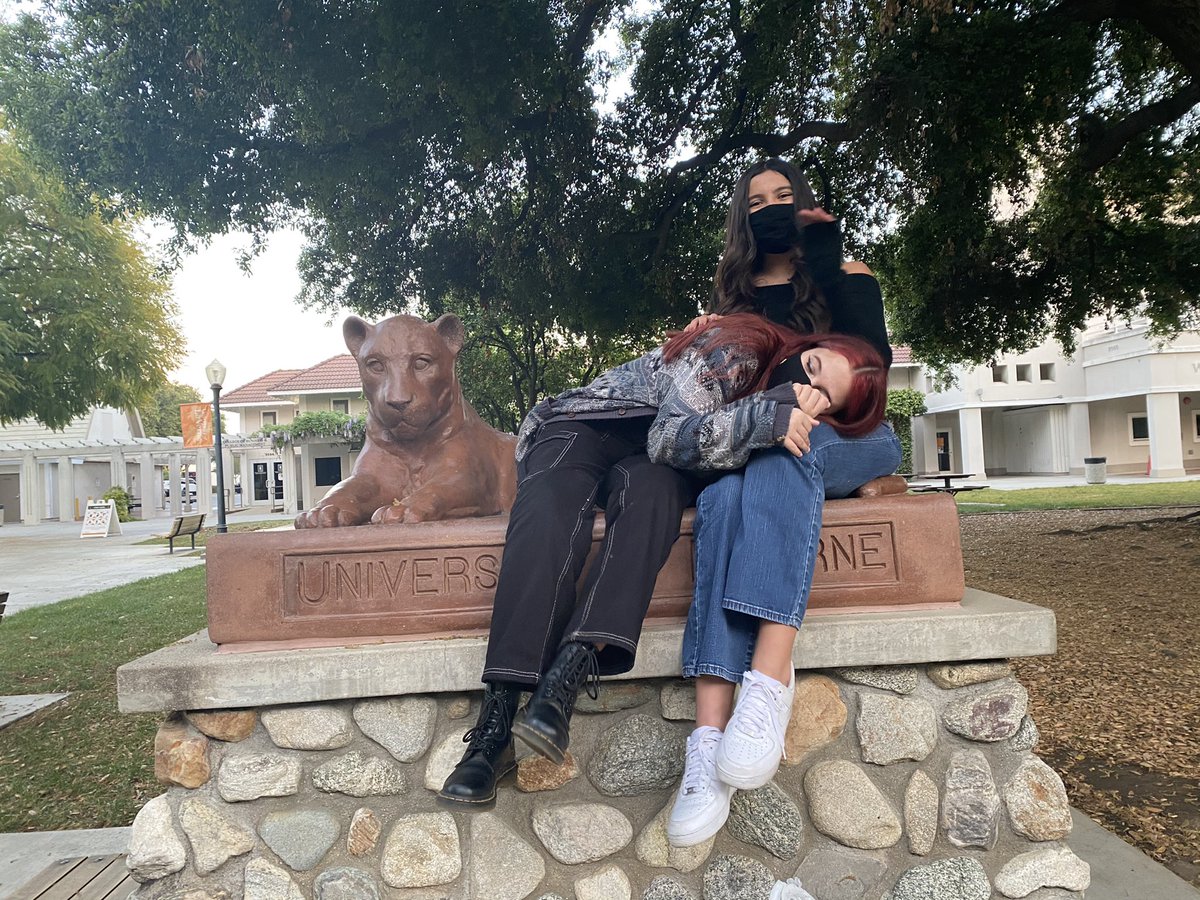 manifoldPog's tweet photo. hung out with my best friend today ^-^ https://t.co/uozXVHAaXs