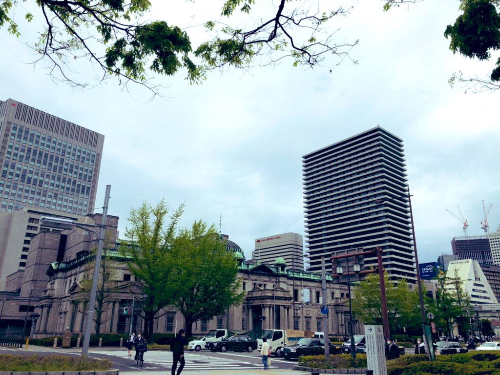 Kurosu_Mita's tweet photo. #フラットホワイト
#flat_white
無事採用されました😄
久しぶりのパンプス🥿で靴噛まれた
速攻でスニーカー👟履き替えました😅
ホッとひと息
めっちゃ美味しい
NZで飲んでたの思い出した
Espresso Bar mill pour
06-6241-1339
https://t.co/YV5dMGndRL https://t.co/cROMhJJXdO
