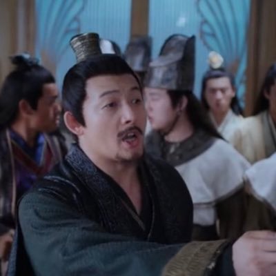 OH ALSO there's Clan Leaders Yao and Ouyang, who really only show up to talk shit about everyone else and be smug assholes, but they're plot relevant I GUESS so here they are.