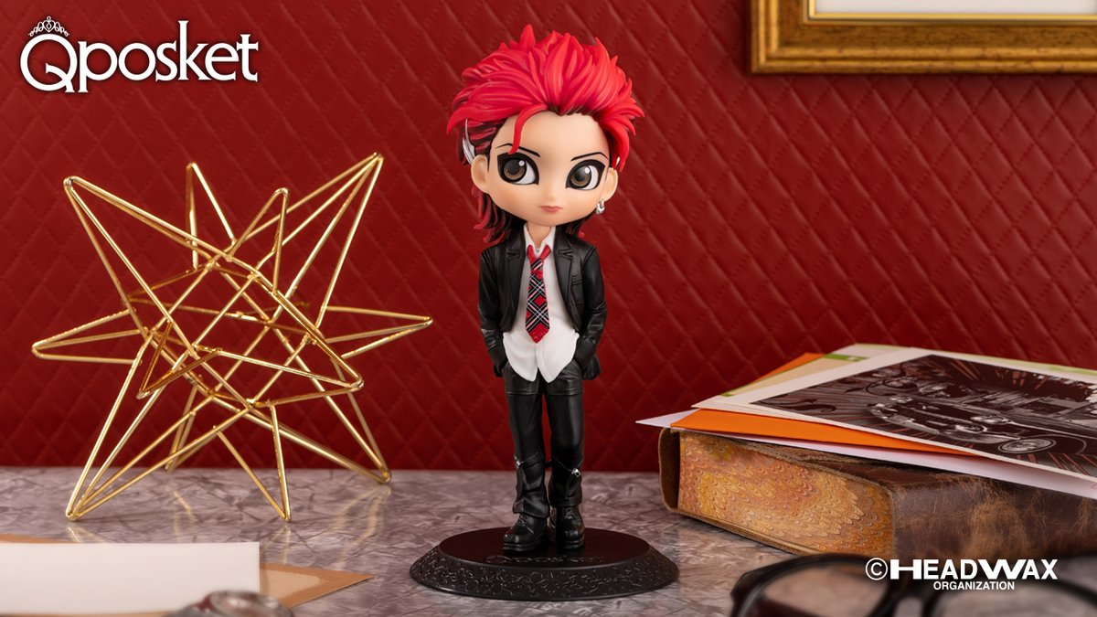 バンプレストブランド Bandai Spirits S Tweet シリーズ初のスーツ 音楽シーンで伝説と言われている Hide の新作q Posket登場 Hidememorialday21 のメインビジュアルになっているスーツ姿が痺れるほどカッコイイ 4月日 火 よりゲームセンターで順次
