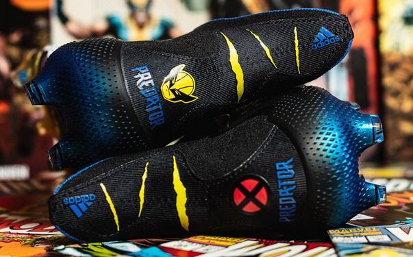 adidasサッカースパイクxゴーストマーベル限定モデル adidasサッカー