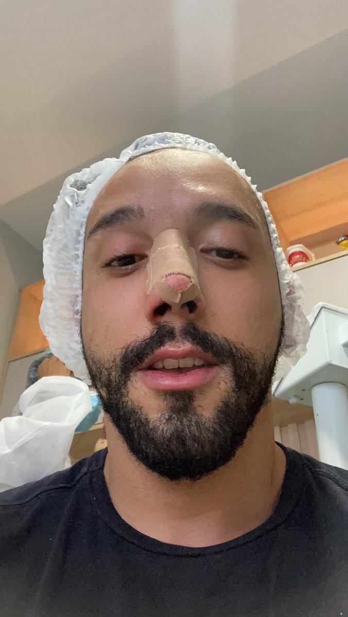 WevertonNonato's tweet photo. Oh, começo de mudança muito significativa além de ser pessoal.
Não tenho palavras e gratidão, só quem já fez que pode descrever esse momento, agora é curtir a dor e o desconforto do caralho ... MO PAZ! | IRONIA MEMINA 🥲
#Rino
#MudarFazBem https://t.co/9ex4vlfv2v