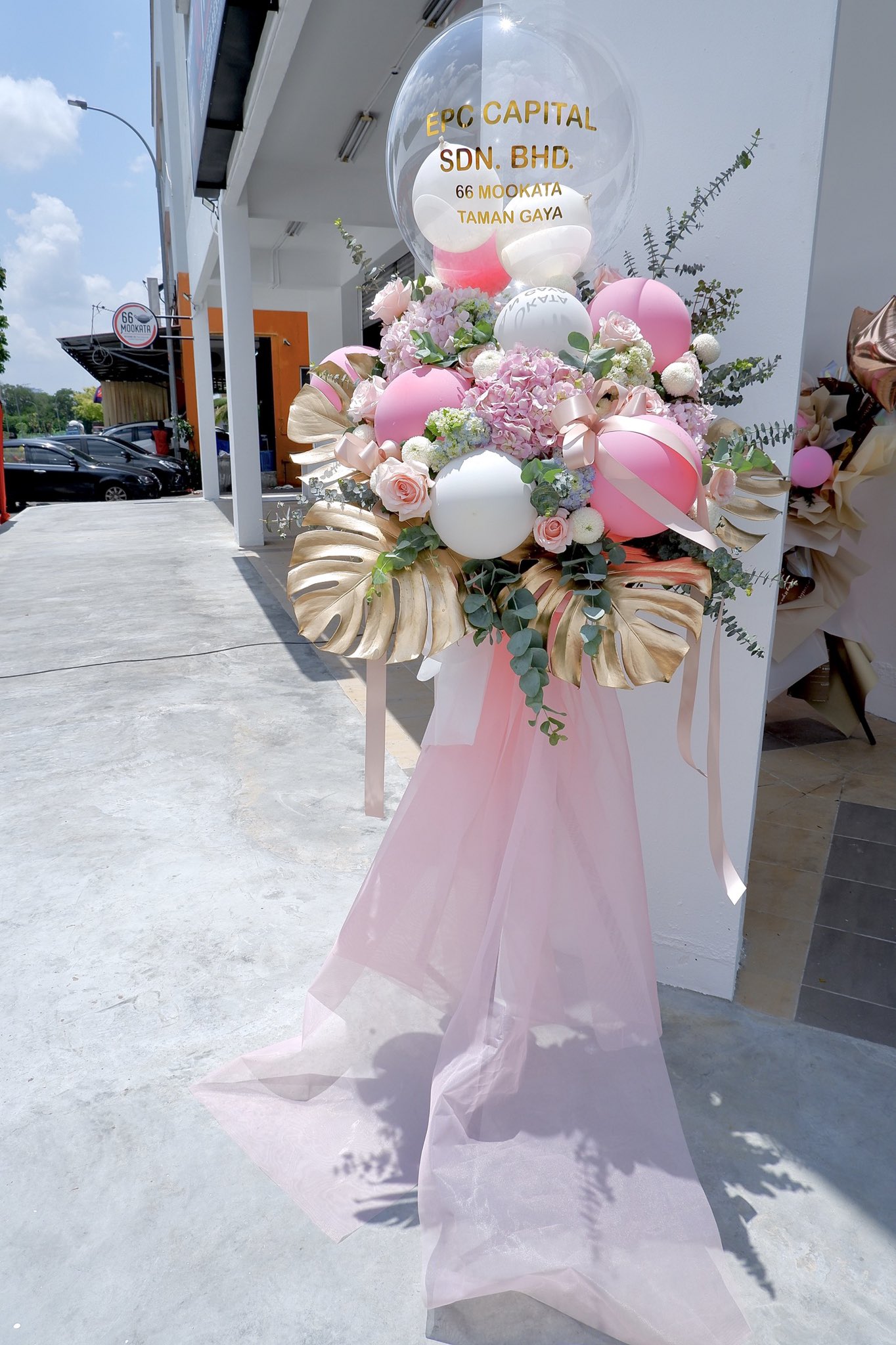 Angel Florists Gift Centre 气球开张花篮grand Opening Flower Rm 450 Sending Opening Flower Grand Opening Ceremony 花架 开张花 花蓝 花牌 开张三角花柱 开张三角花蓝