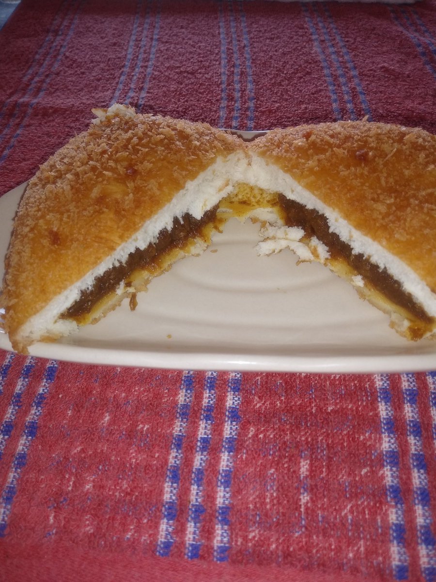 ファミマ ザ カレーパン食べてみた ファミマ ザ カレーパン食べてみた