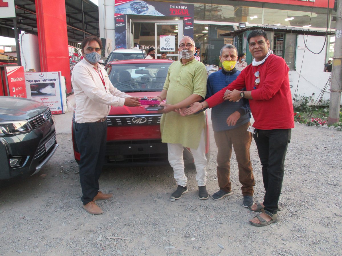 PremierPvt's tweet photo. Heartiest CONGRATULATIONS! 
To MR. SANJEEV KHUKSHAL  for Purchasing New #MAHINDRA # XUV300#.
WELCOME to our # DEHRADUN PREMIER MOTORS family. https://t.co/ohD1pHlikf