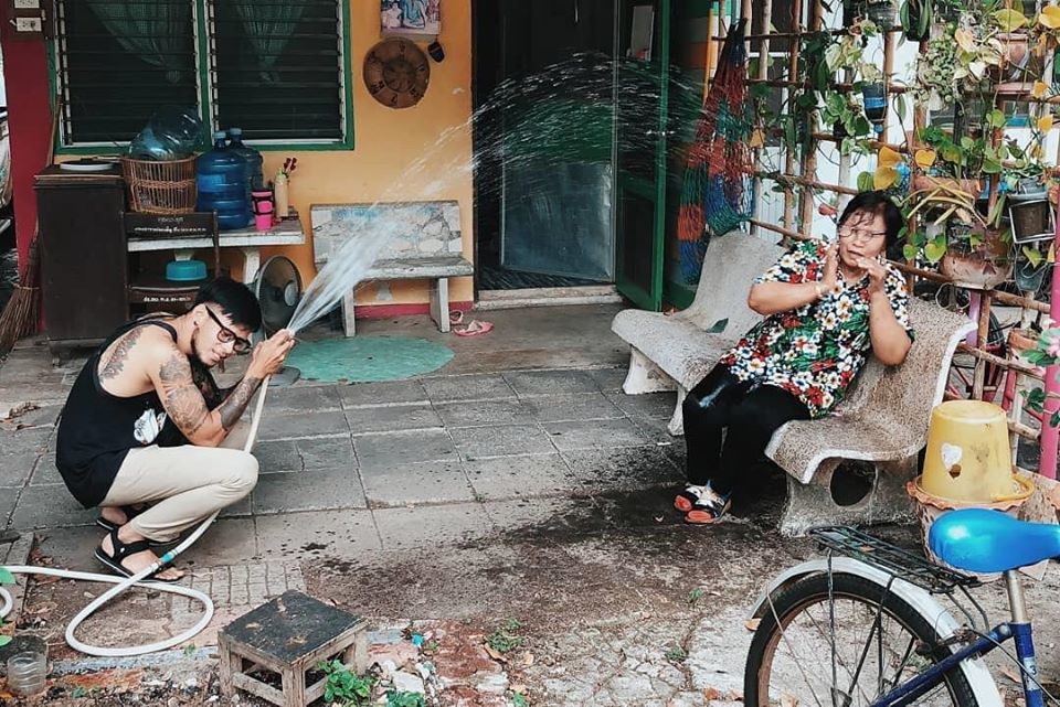 เววี่                                     เฉียนคุน