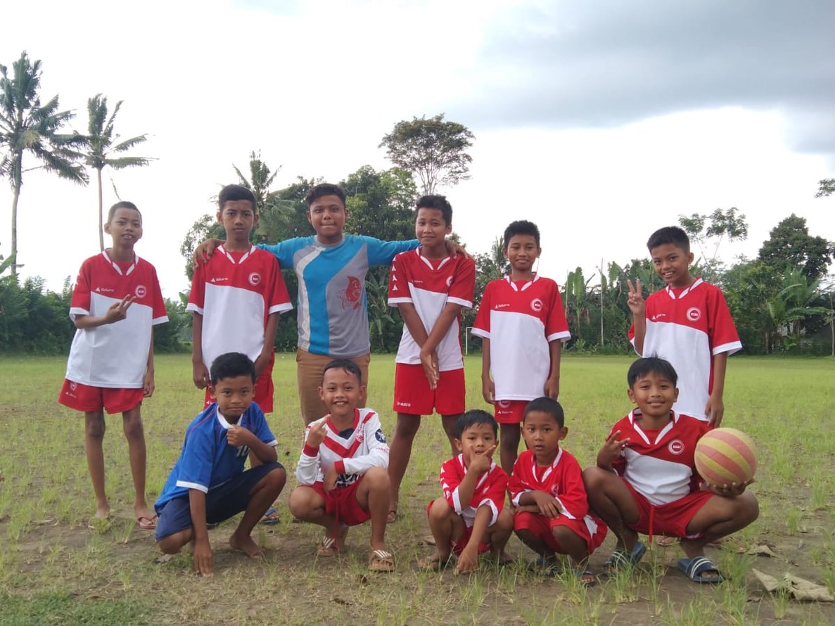 Indonesische sportteams in shirts <a href="/mvc19/">MVC'19</a> en BSAC | Omroep P&amp;M omroeppenm.nl/indonesische-s… via @TWITTER