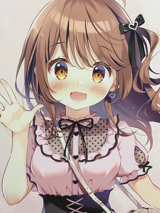 等身大タペ飾ってみたけど大きすぎて写真におさまらんかった…!👀

#かろりぱん 