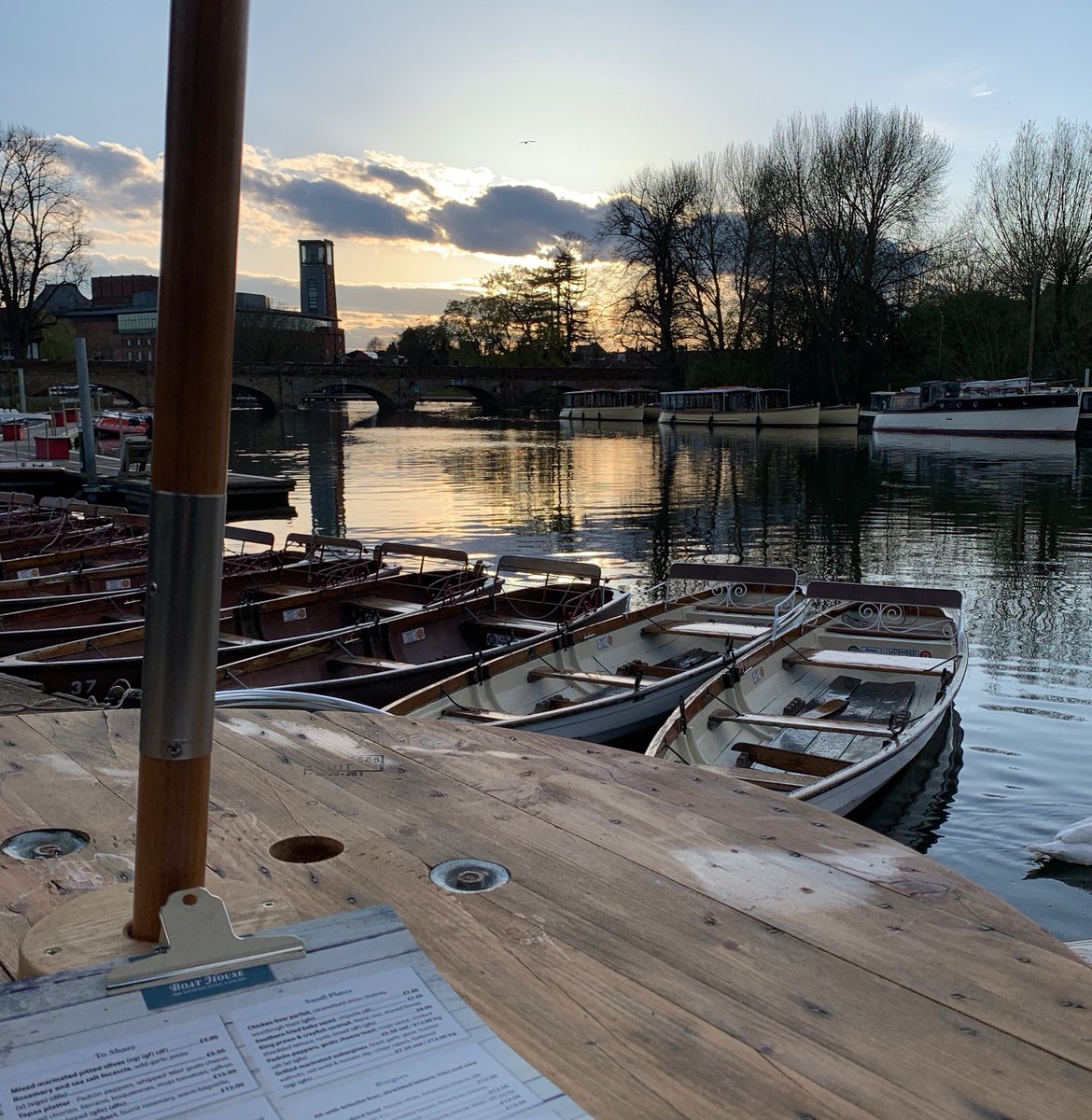 It was lovely to be back out and about and supporting some  local businesses. Last night was The Boat House turn. A few well deserved pints and what a view! #supportlocal #limerecruit #hospitality #stratforduponavon #beersareback