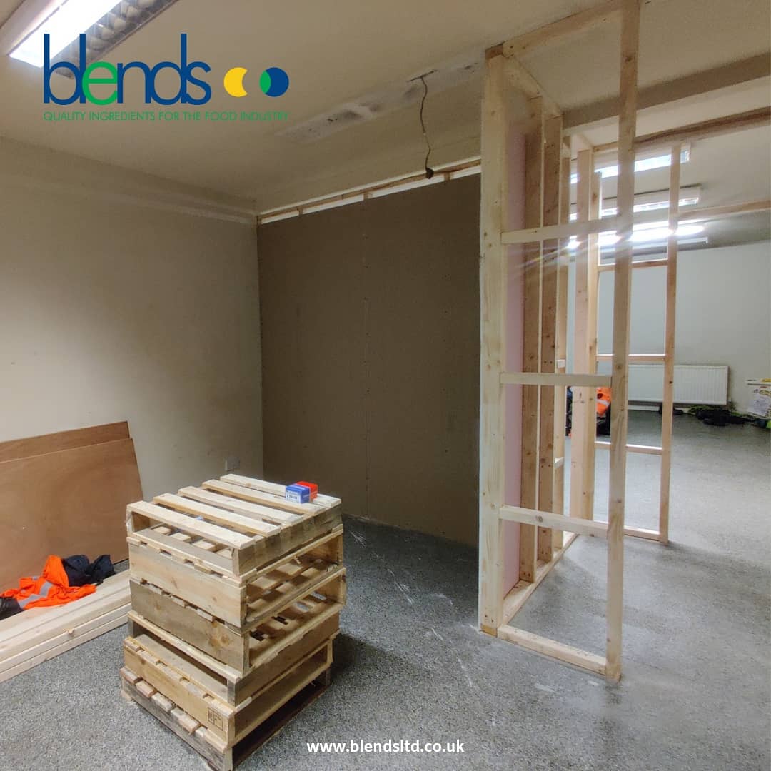 Work in progress!

We started to build a new room for the new line. This new line is for repack our commodity ingredients into IBCs, Drums and small packs.

Stay tuned for more updates!
#blendsltd