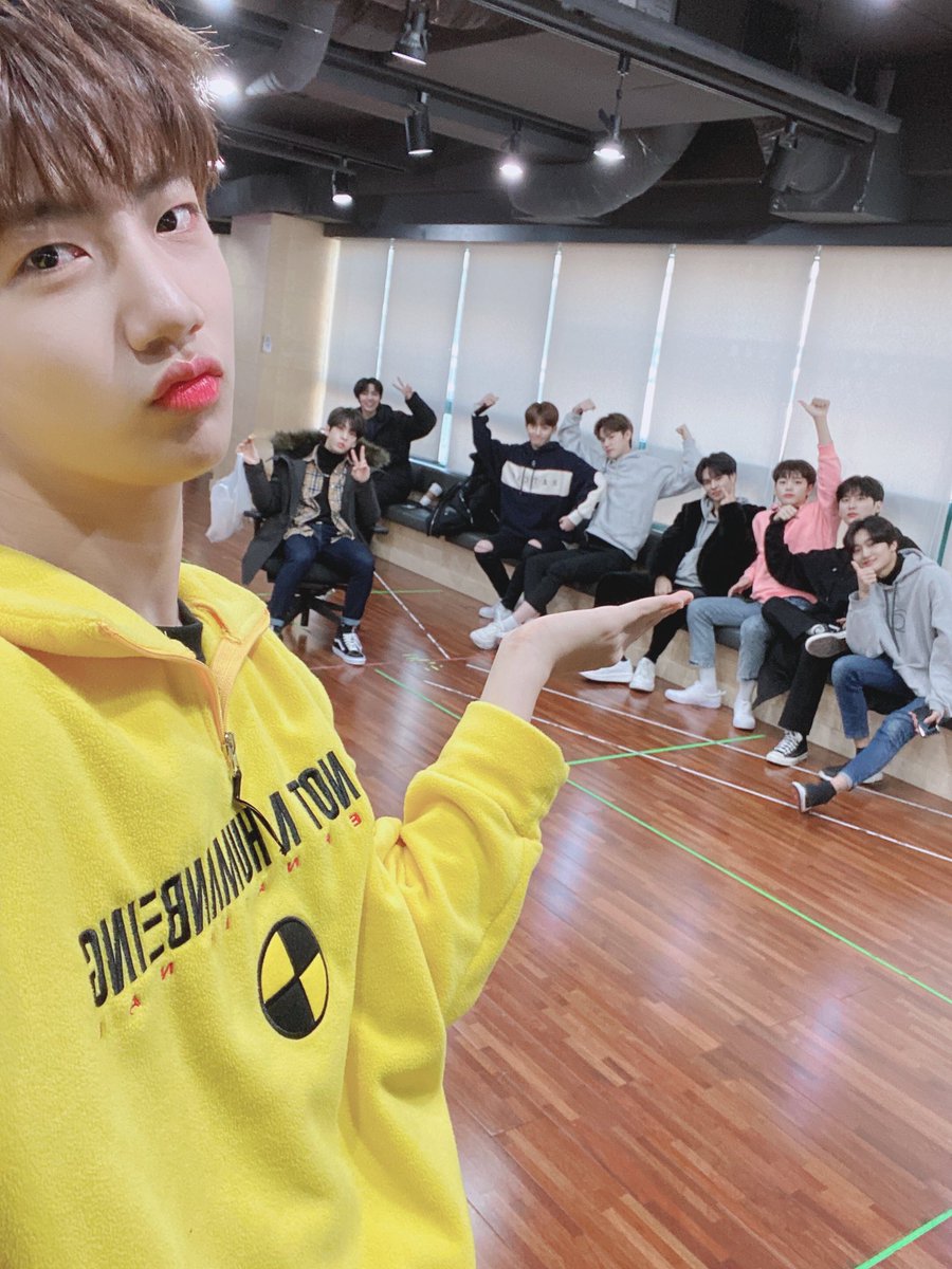 minimo_luv's tweet photo. #크래비티와_함께한_1년을_기억해
#Remember_CRVT_time https://t.co/wXmkaNfdOq