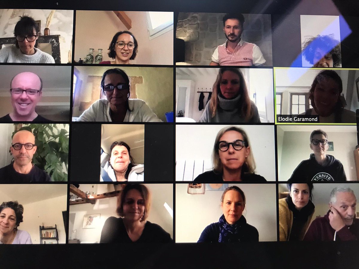 CentreQee tweet media