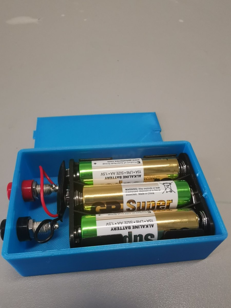 drbrazier's tweet image. New 3D printer fun. 
Tested out my fusion360 skills with a battery pack to go in an electricity topic box. This is just version 1 and already got the next one ready to go. @CLEAPSS @Prusa3D @autodesk