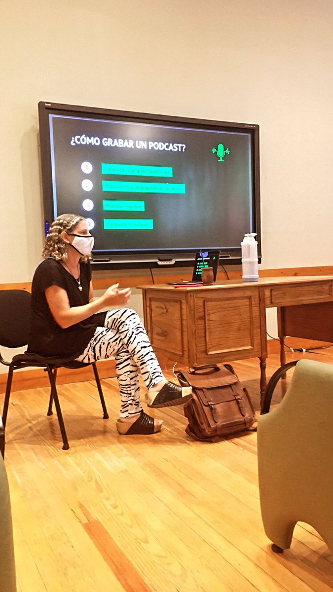 fran__chamorro's tweet photo. Taller para docentes de primario especial - Cómo potenciar el uso educativo del podcast :: La Salle BA 💪🏻 https://t.co/pdF6BHCrcH