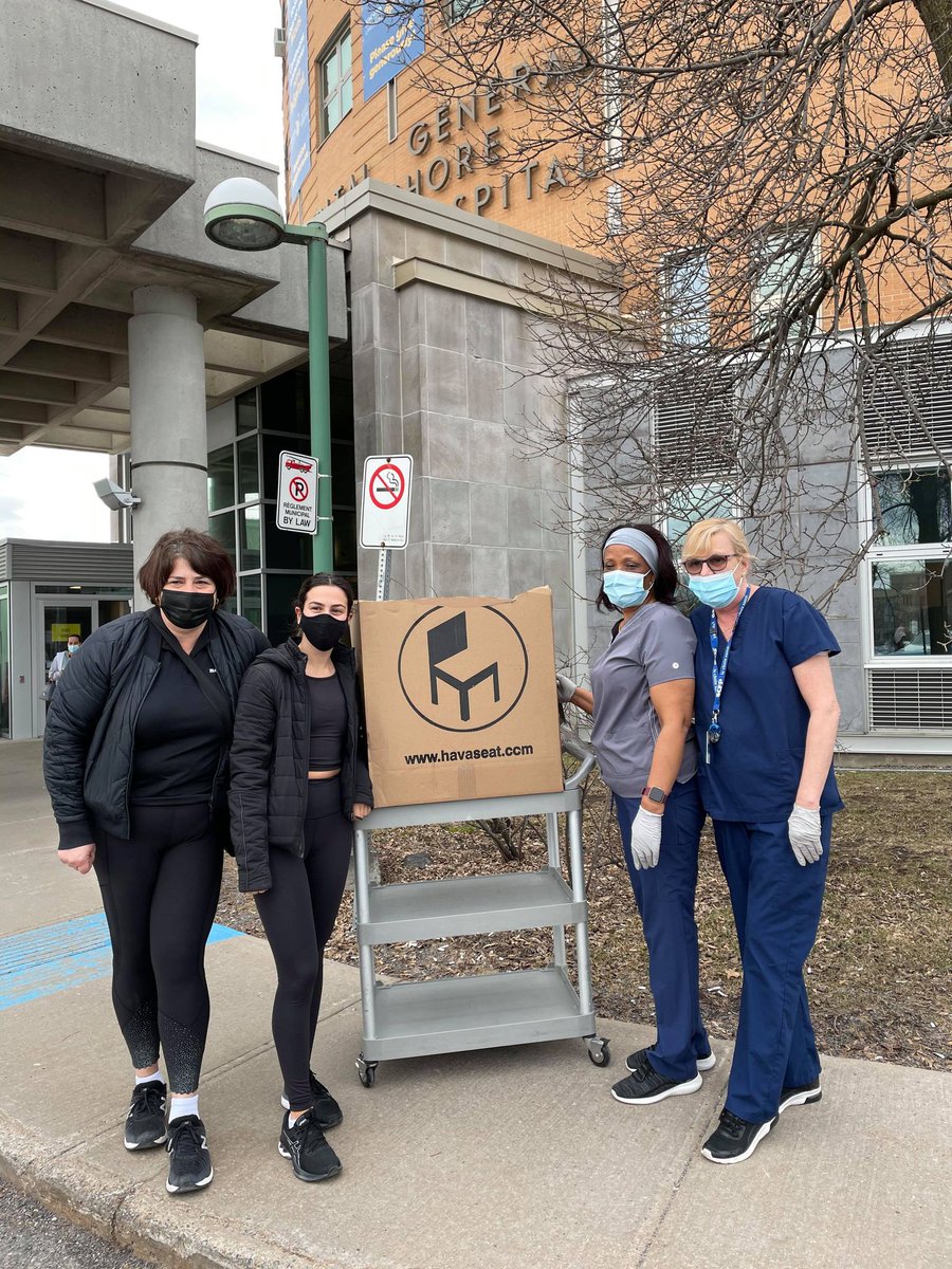 We had the great pleasure of serving:
- 50 meals to On Rock Community Services for 50 families in need
- 30 meals to the Lakeshore Hospital for healthcare workers
- 20 meals for our deserving frontline workers in the Facebook group

Thank you to everyone who helped with this!