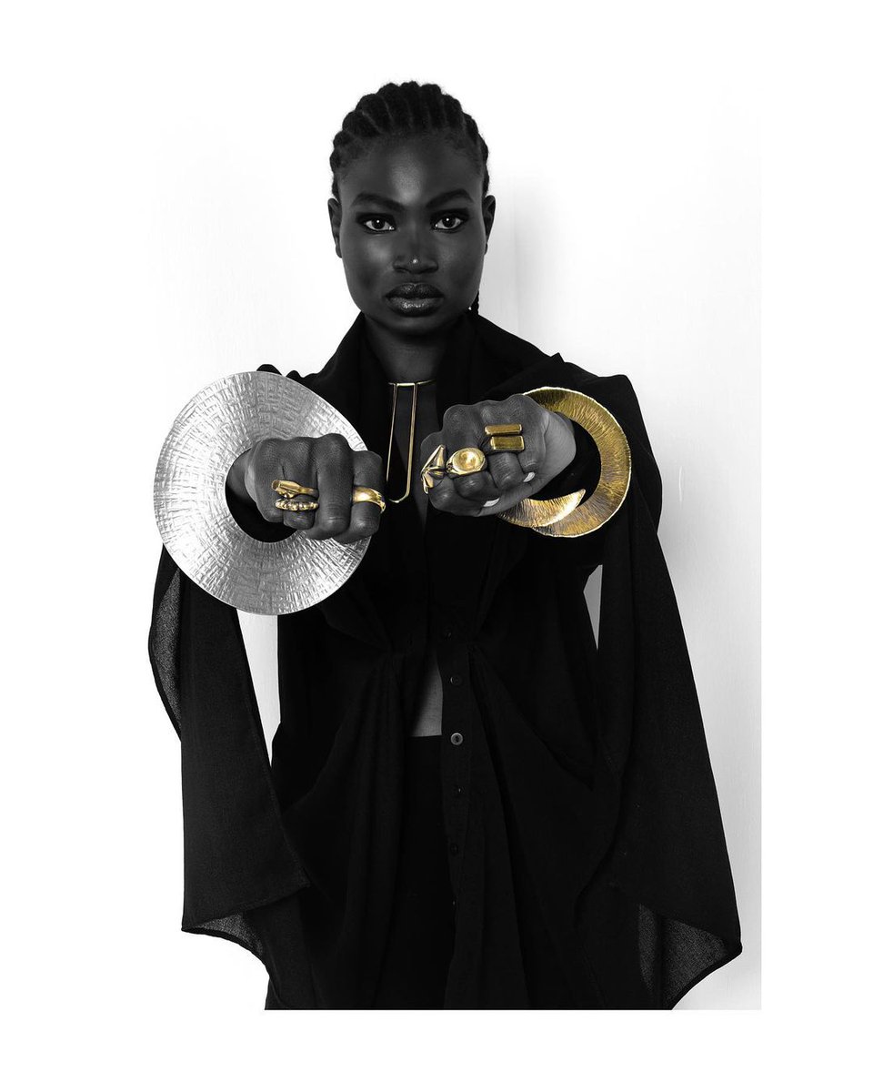 AdeleDejak's tweet photo. The Adele Dejak jewellery line is an edgy contemporary collection of bracelets, rings, necklaces and rings fused with rich African culture.

Join the African Renaissance Movement via fashion accessories.

Shop on https://t.co/ytkwiTDfaI

#AdeleDejak #BlackOwnedBusiness https://t.co/c4VkOUtmju