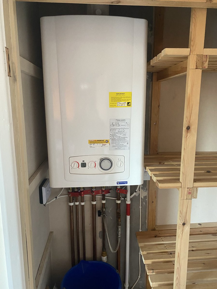 danbill1029's tweet image. Poorly Glowworm turned off by Vaillant 

We were recommended and our customer is incredibly happy with it!
Beautiful #Vaillant 835 with Green IQ
#spirotech duo!
#GasApprentice  #advance
@SpirotechUK @Th3GasMan @AbicolHeating @pete_spirotech 
@GoodyerDave @andyh_vaillant