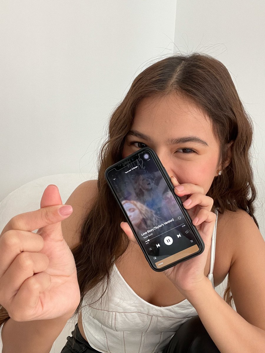 Maris Racal tweet media