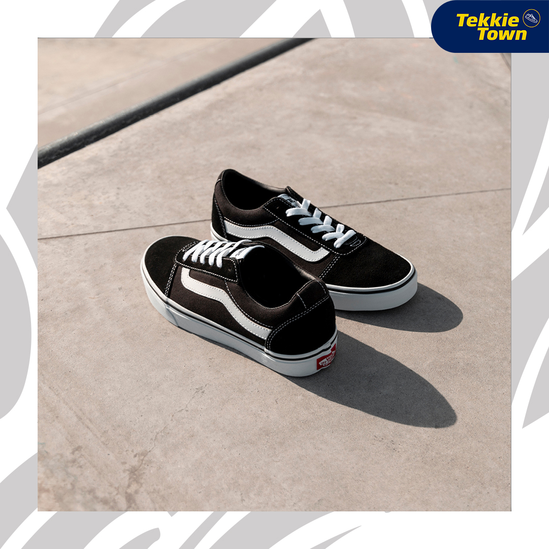 Price of vans at tekkie town hotsell
