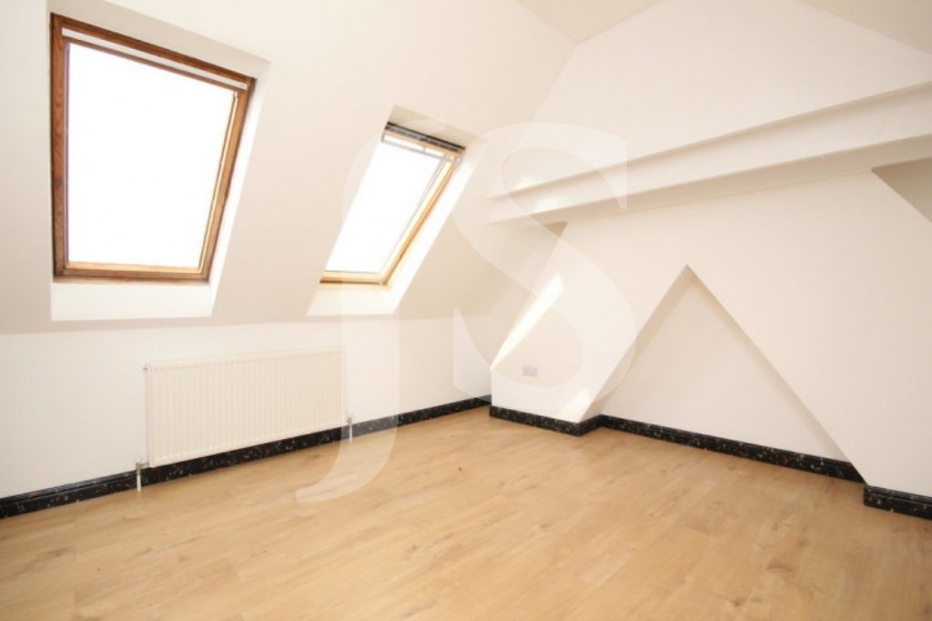 Jacobs Steel | Estate Agents tweet media