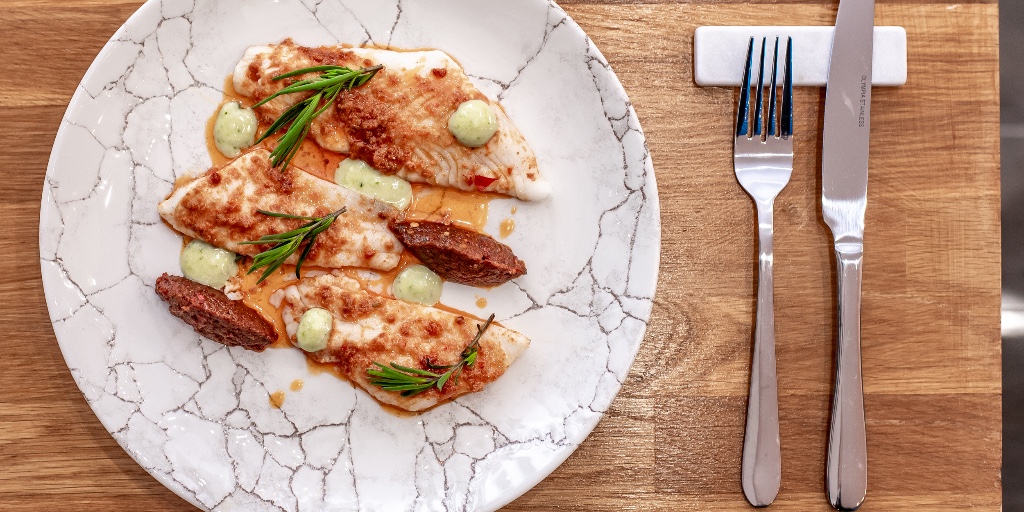 rawfishlondon's tweet photo. RAW: not only about making the food and cocktails you'll love, also to offer you the best vibes you could ask for 🐟

#RAWFishLondon #RAW #SeafoodLovers  #FishAndCocktails #EastLondonFood #Bricklane #SeafoodRestaurant  #CocktailBar #LondonEats #OpeningToday #LondonCalling https://t.co/EQpvuHmOug