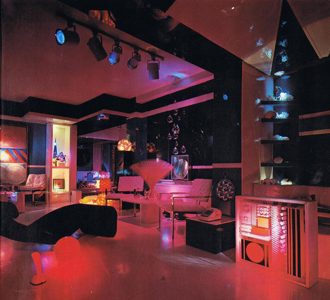 peazy86's tweet photo. サイバー自動 https://t.co/XK5sFlki5e #vaporwave #ヴェイパーウェイヴ #vhswave #aesthetic #美的 #vintage #ビンテージ #retro https://t.co/pWC34QUdRn