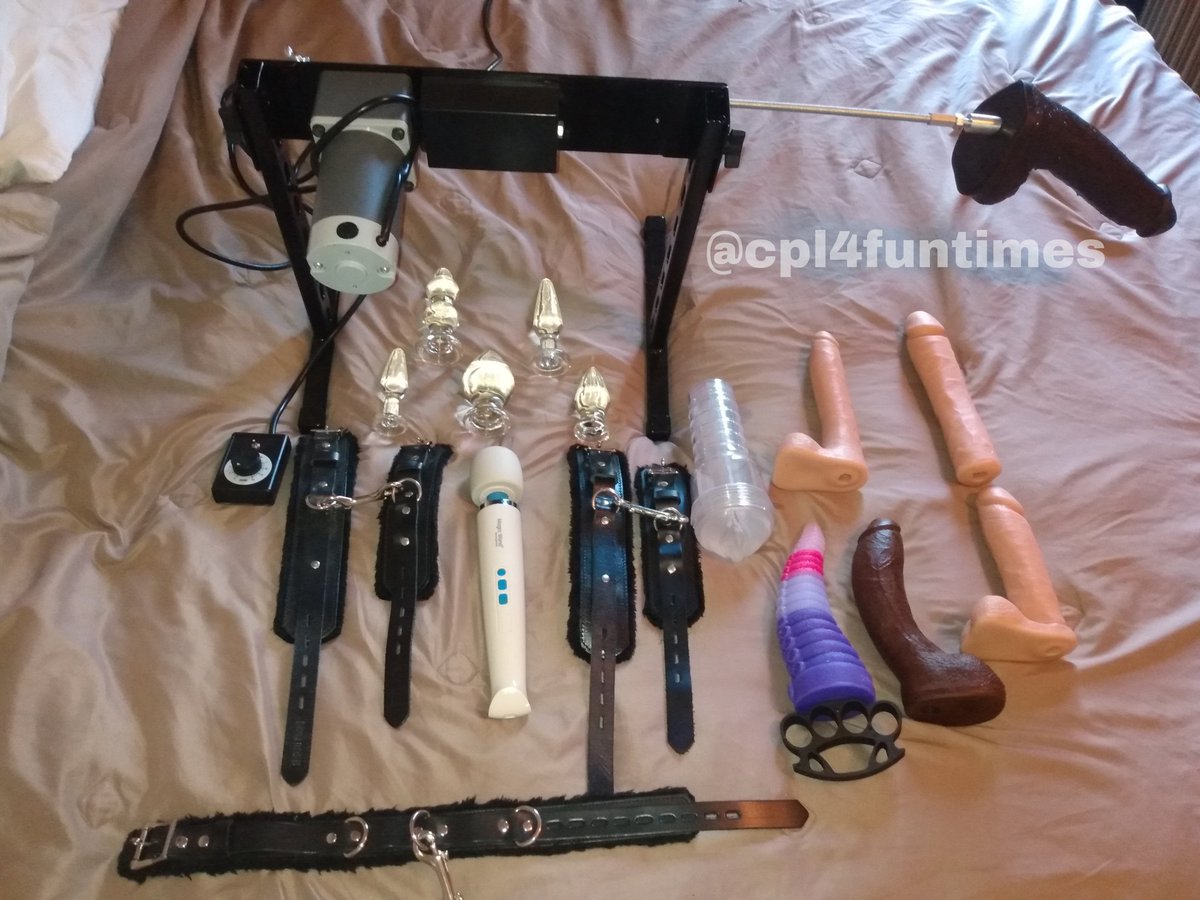 thetrisexualcpl's tweet photo. Our #sex #toy #collection is growing... #MrHankeysToys #fleshlight #johnthomastoys  #theplow #fuck #sex #machine #hitachi #wand #leather #cuffs #collar #butt #plugs https://t.co/txPBaJe414