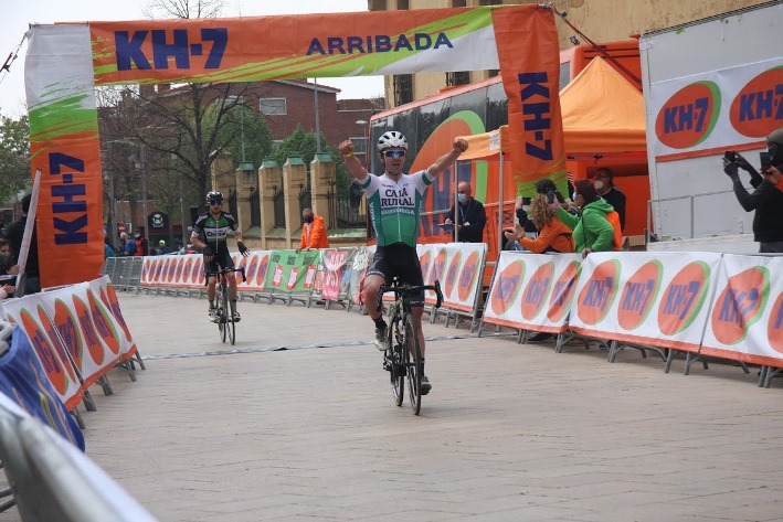 🆕🚴‍♂️Oier Ibarguren, guanyador del Gran Premi KH7 de les Franqueses del Vallès.
👉lesfranqueses.cat/actualitat/not…