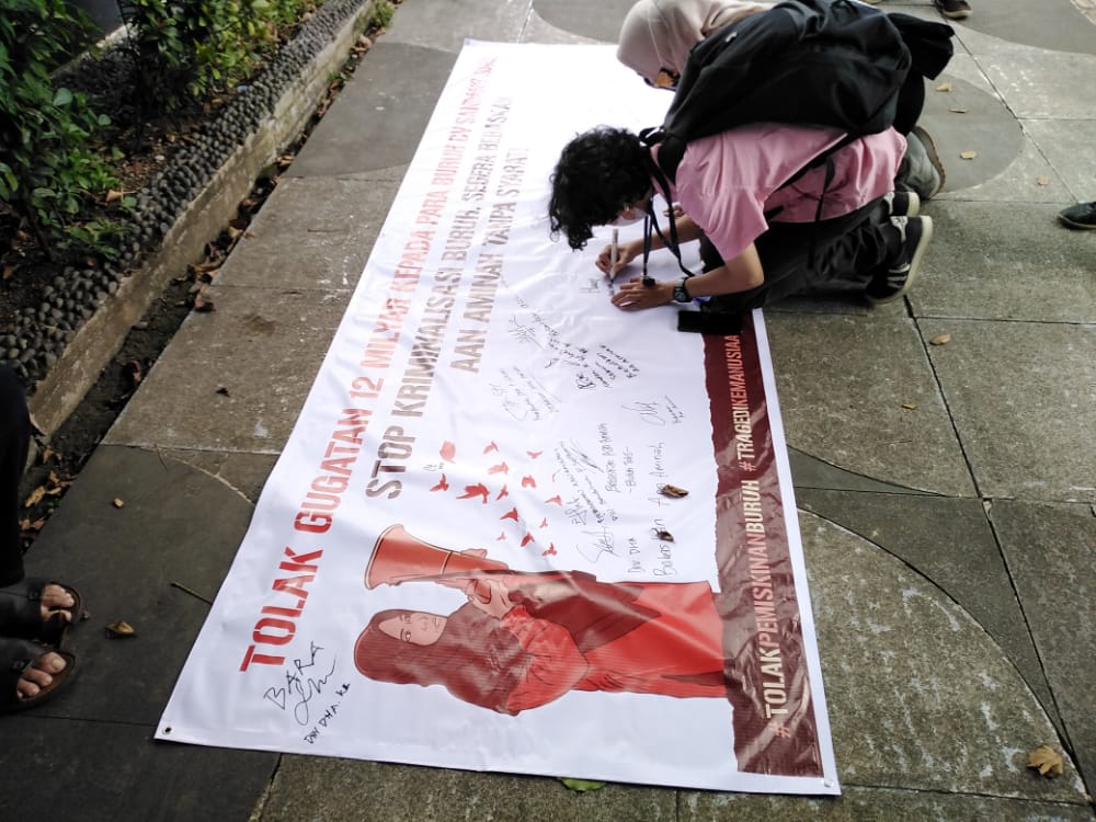 #BebaskanAanAminah
#StopKriminalisasiAktivisBuruh
#HentikanPenyidikanSusiDkk