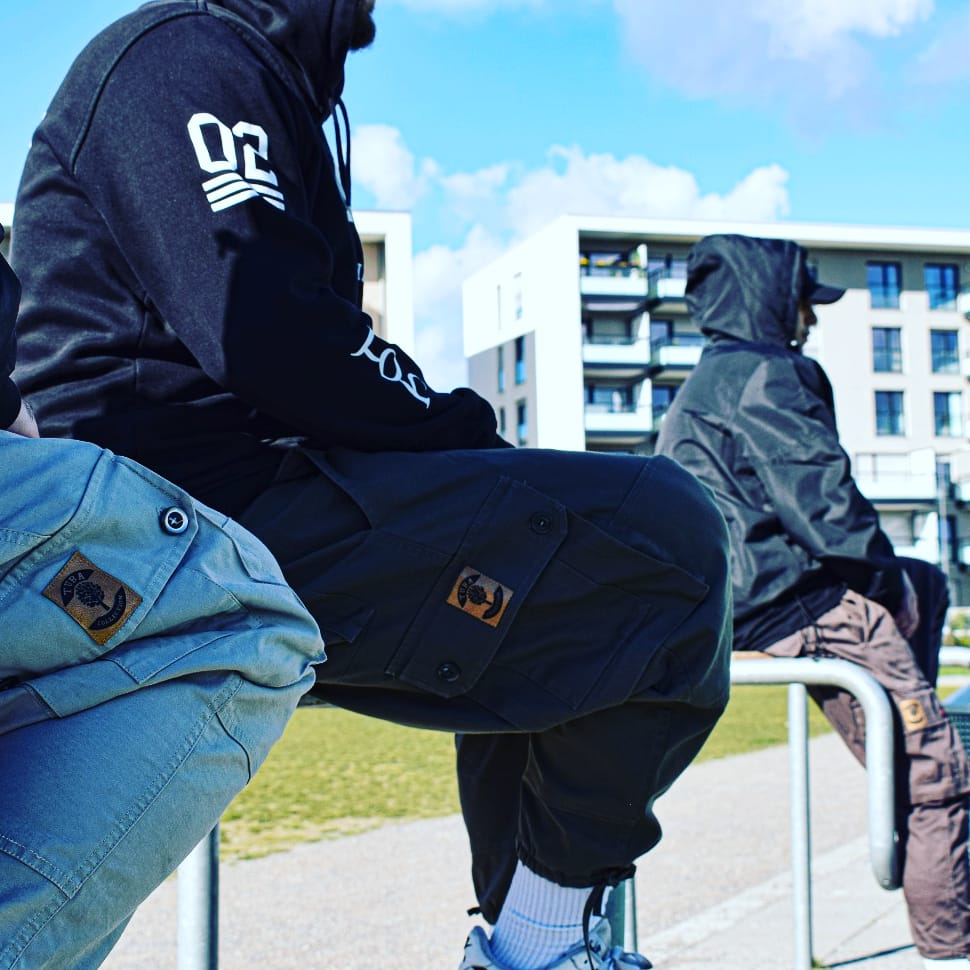 In Kürze wieder online in scha Allah
instagram.com/p/CNmjirSJlxL/