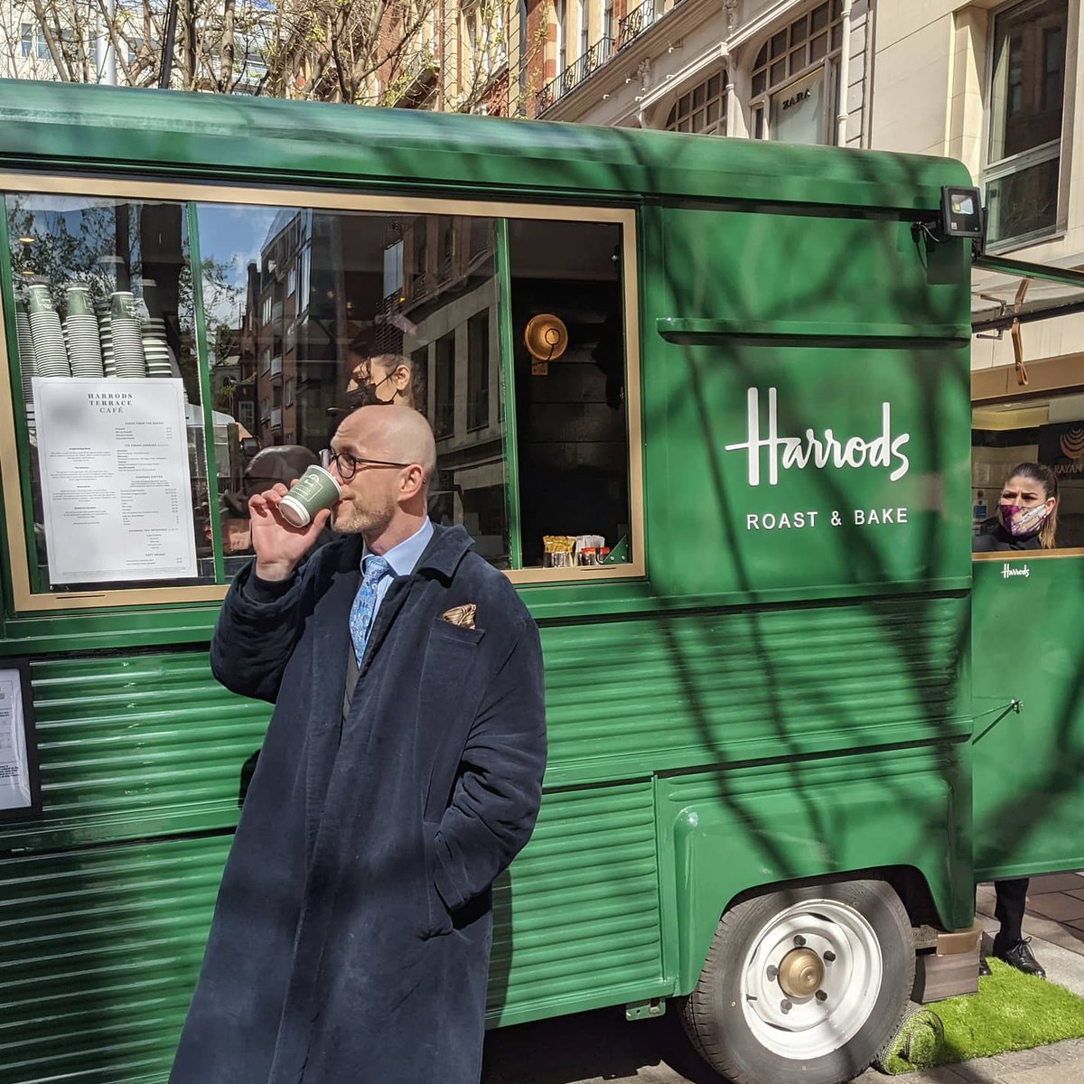 bartosz_coffee's tweet photo. Our coffee van is here 🚀☀☕ https://t.co/JrQwfp0MaM