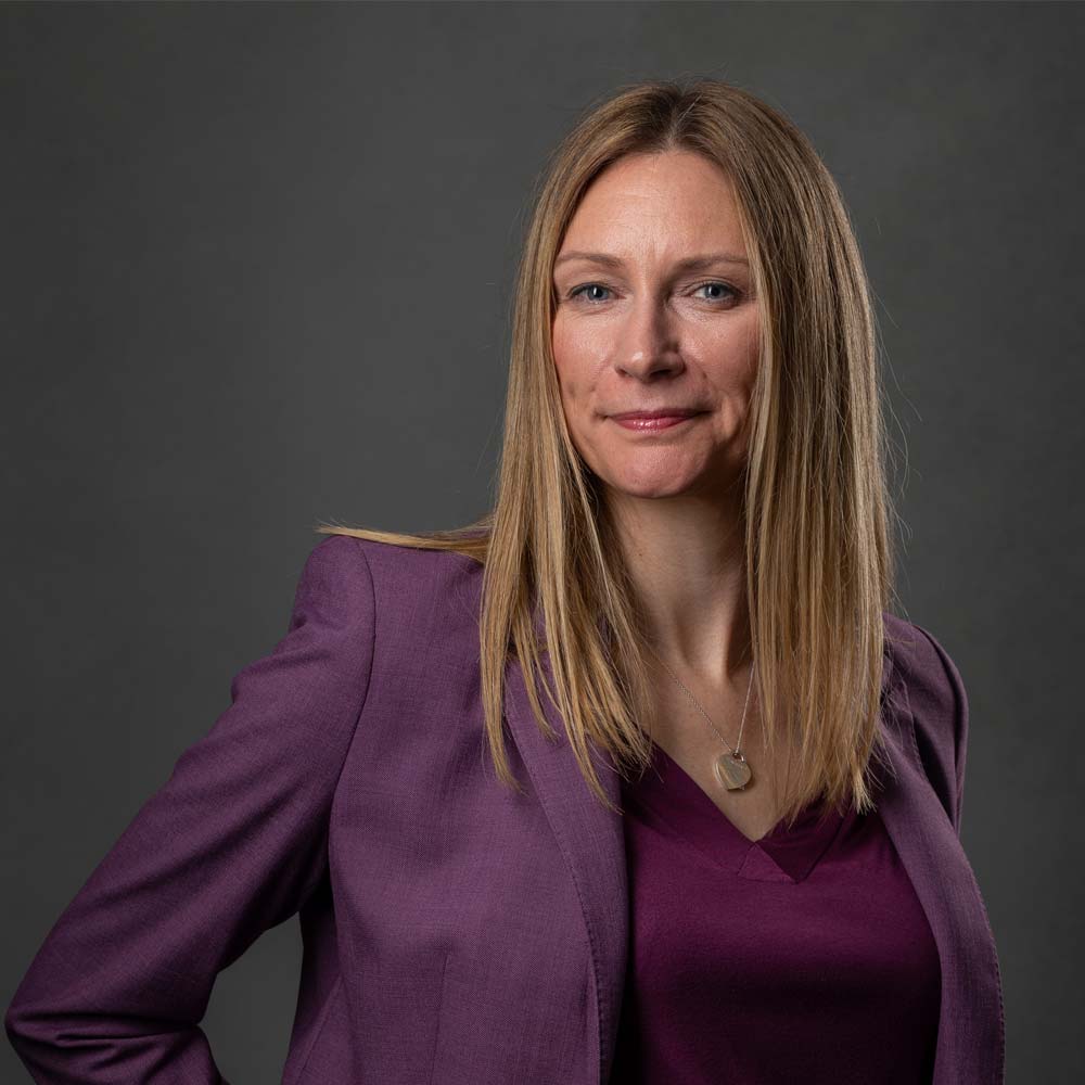 SoThisWorks's tweet image. And we're back! The latest #podcast episode features Toni Carver of @TLCStyleColour talking about dressing to feel good, life after lockdown and whether she would tour with #Beyonce or not...listen below on Spotify!
tinyurl.com/t8nb678 #positivemindset #WorkLifeBalance