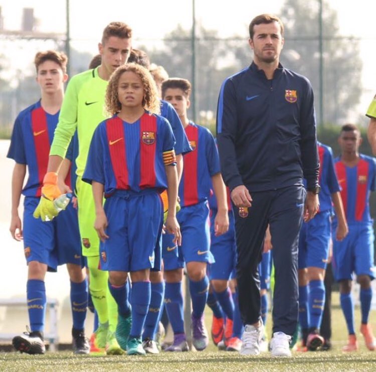 . @carlesmnovell: "Knowing how to manage the pressure is something that players who have grown up in professional grassroots football like Barça's have acquired over the years. It's part of their training."