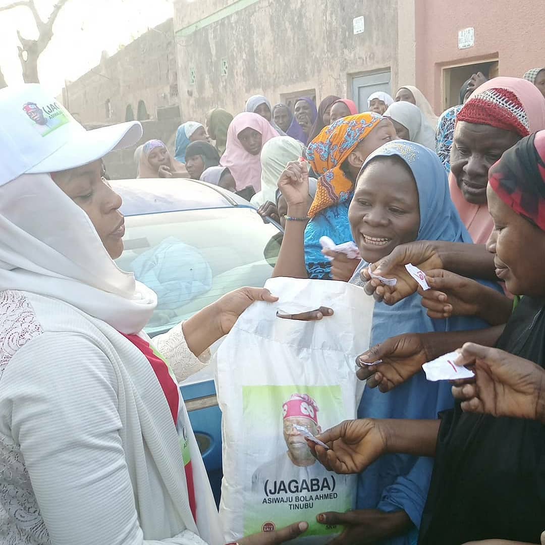 ActNotRant's tweet photo. They have started already, same old techniques!!! 

How long will this bag of rice last you? 

Will this bag of rice save you when Boko haram comes kidnapping your children? Raping them and turning underage girls into mothers? 

#ActNotRant2023 https://t.co/wlY1brqiRZ