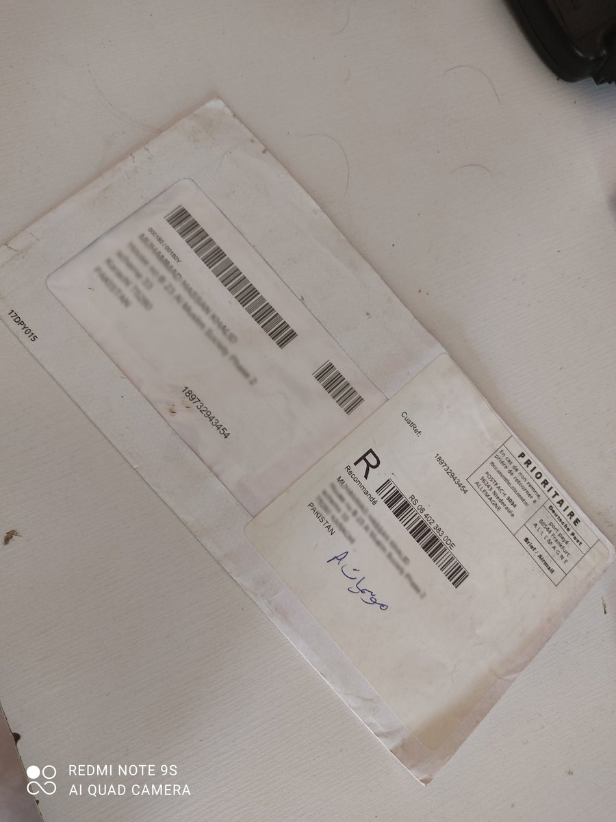 Hassan1khalid's tweet photo. Thanks to @PakPostOffice to recovering my lost post that was not delivered since 20 days.
Just DM them about my issue last night and it just delivered next day.
#pakpost https://t.co/oHhNsBwtkx