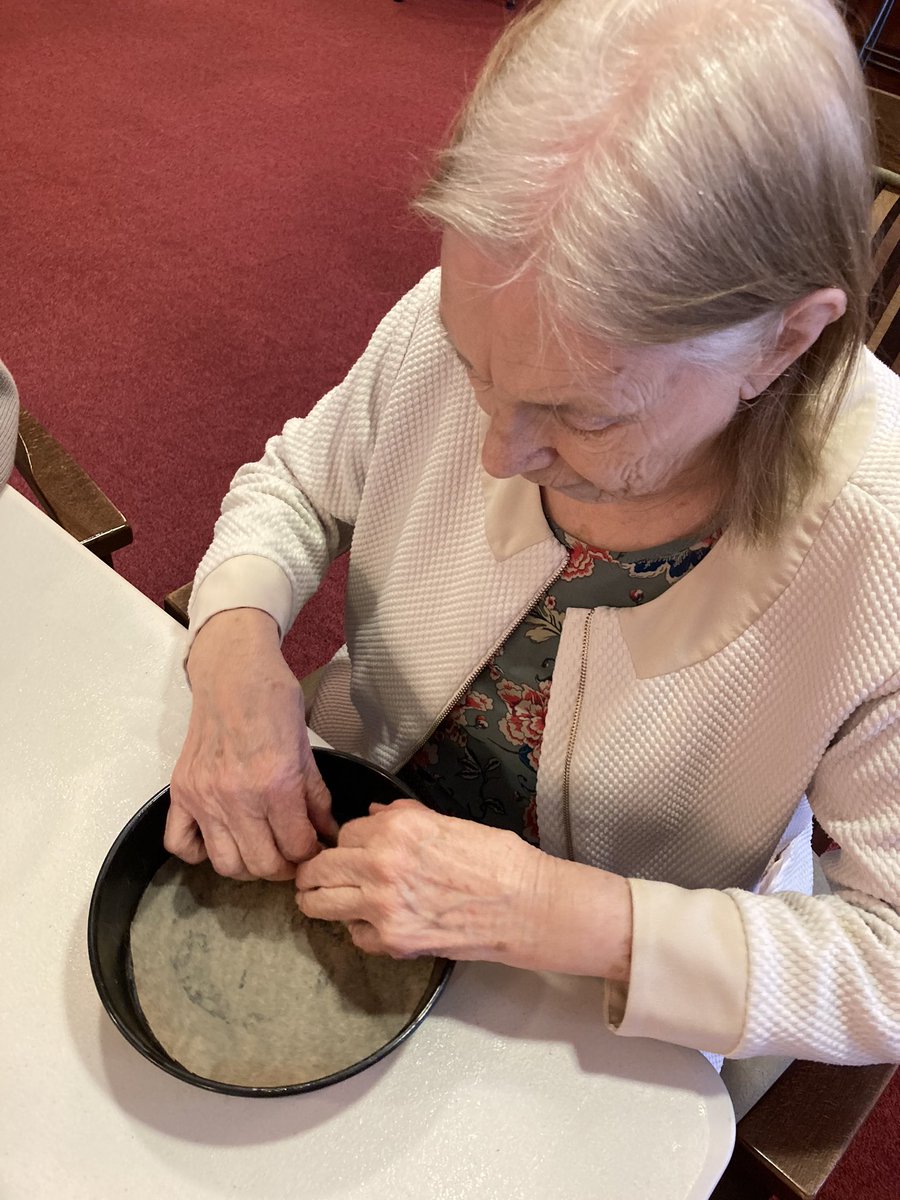 lisabaxter48's tweet photo. French cake being made for our afternoon social 🇫🇷 @SunriseSrUK https://t.co/dDlUK2OTlp